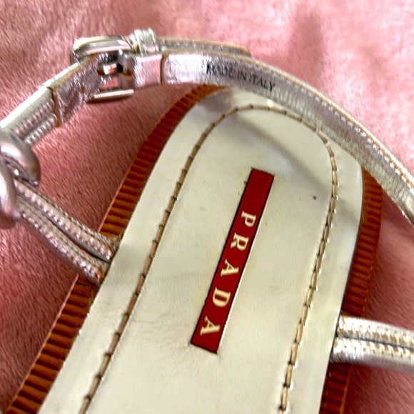 PRADA Metallic Silver Twist Flat Sandals - Picture 4 of 6